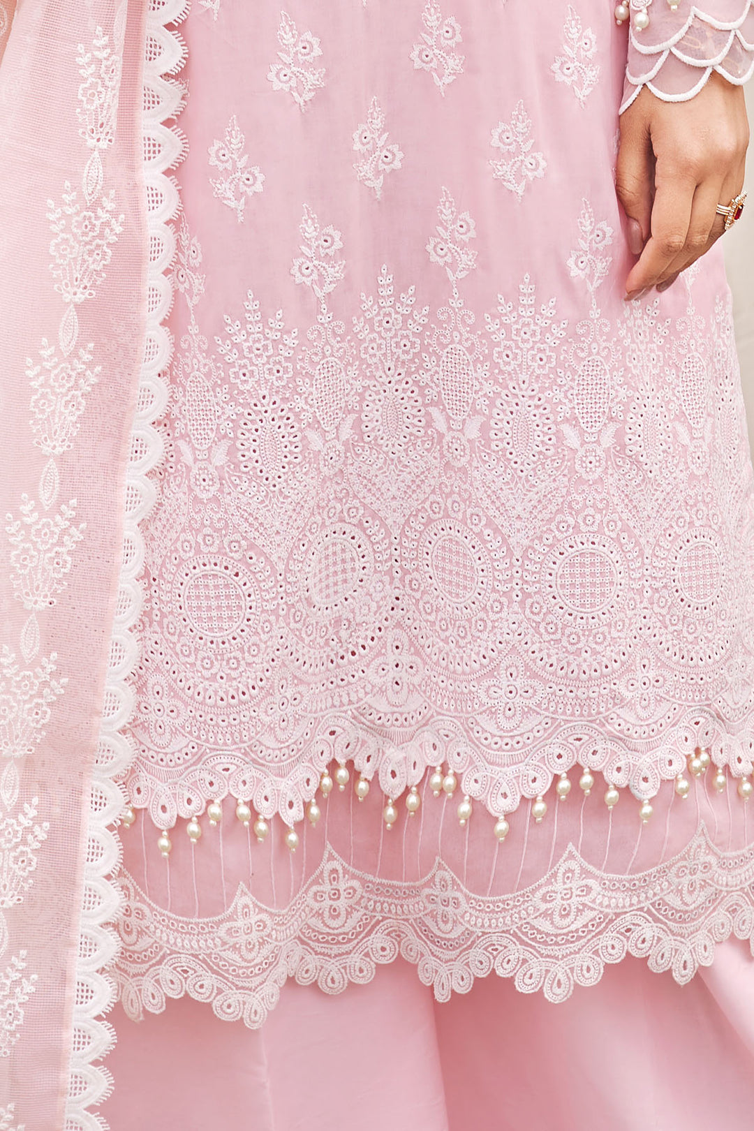 3978-AYZEL EMBROIDERED LAWN UNSTITCHED