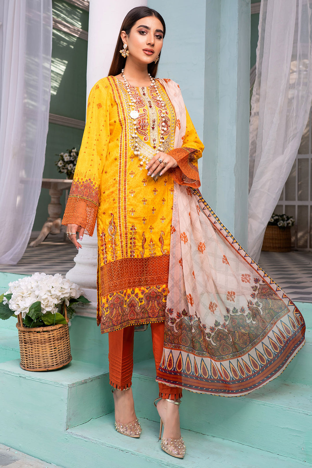 0109-ZAYNHA DIGITAL PRINTED LAWN UNSTITCHED