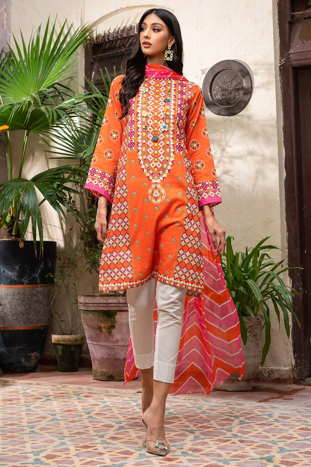 0206-PRINT-A DIGITAL PRINTED LAWN STITCHED